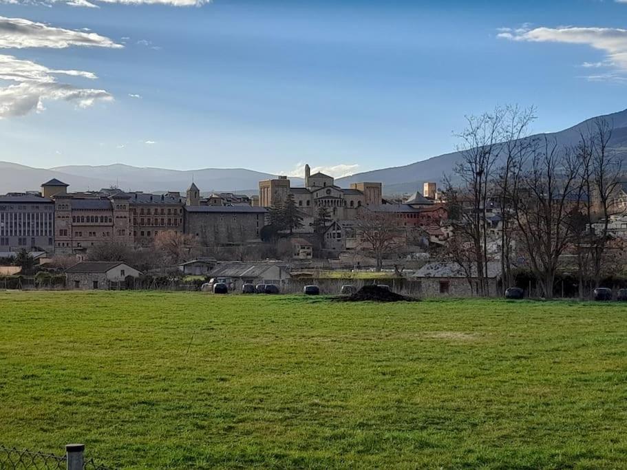 Apartament Gran Pirineu Montferrer Luaran gambar